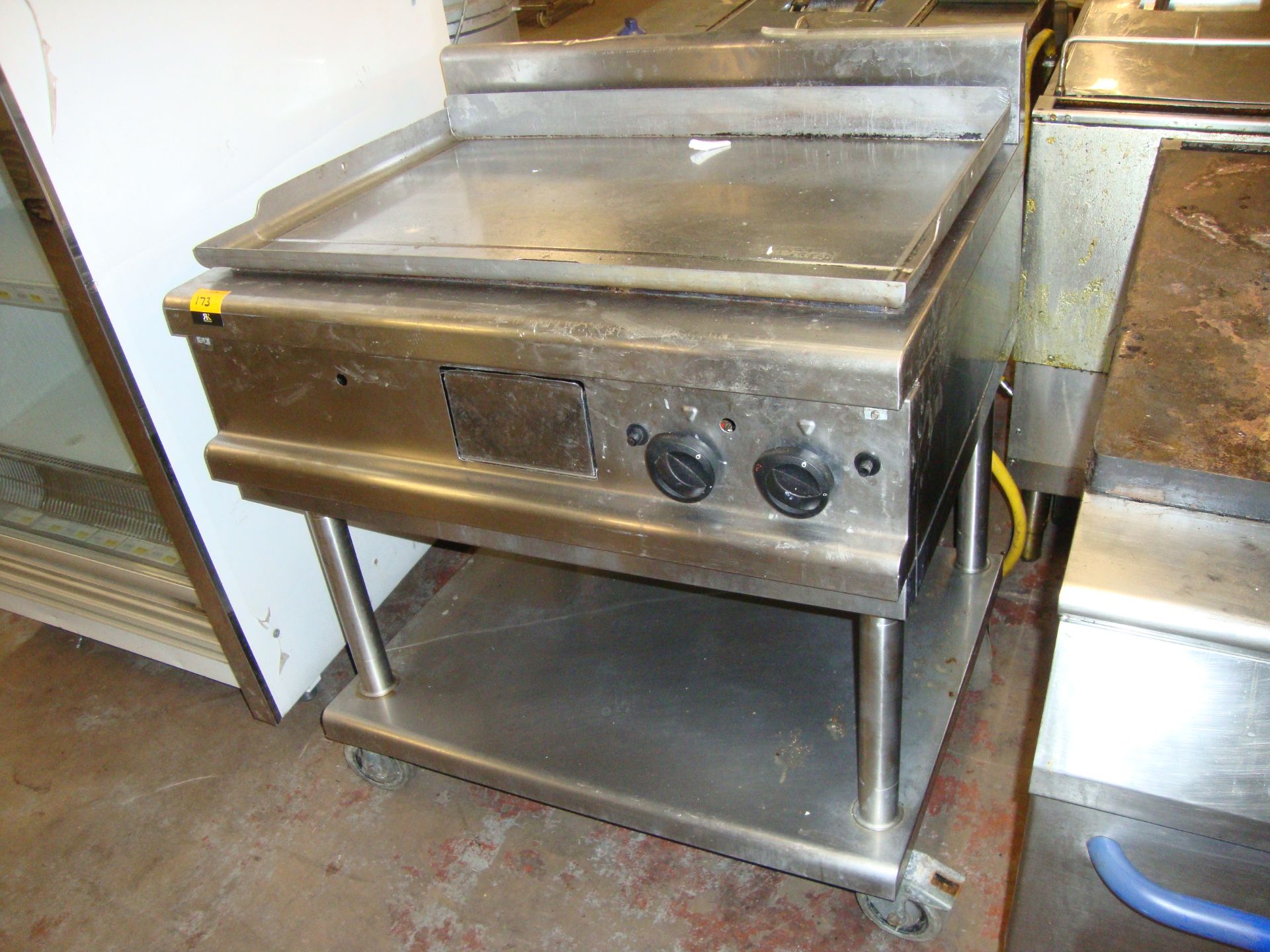 Stainless steel mobile griddle system - Image 4 of 4