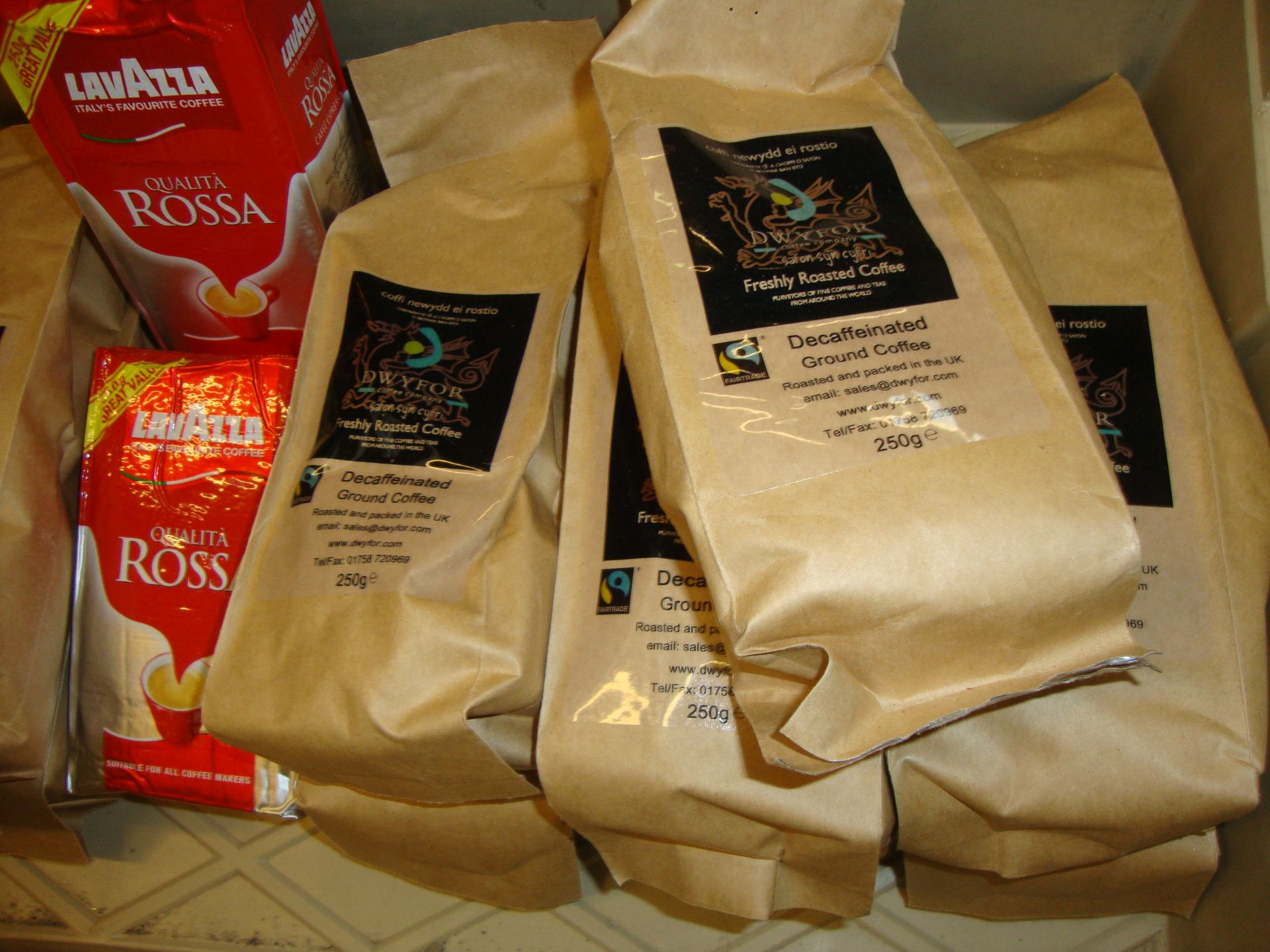 The contents of a crate of assorted ground coffee - Image 3 of 4