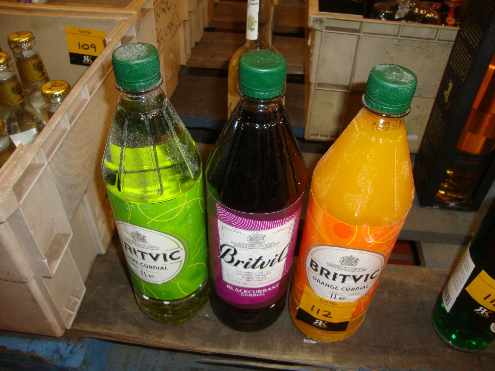 4 bottles of cordial, 3 by Britvic & 1 by Belvoir - Image 2 of 3