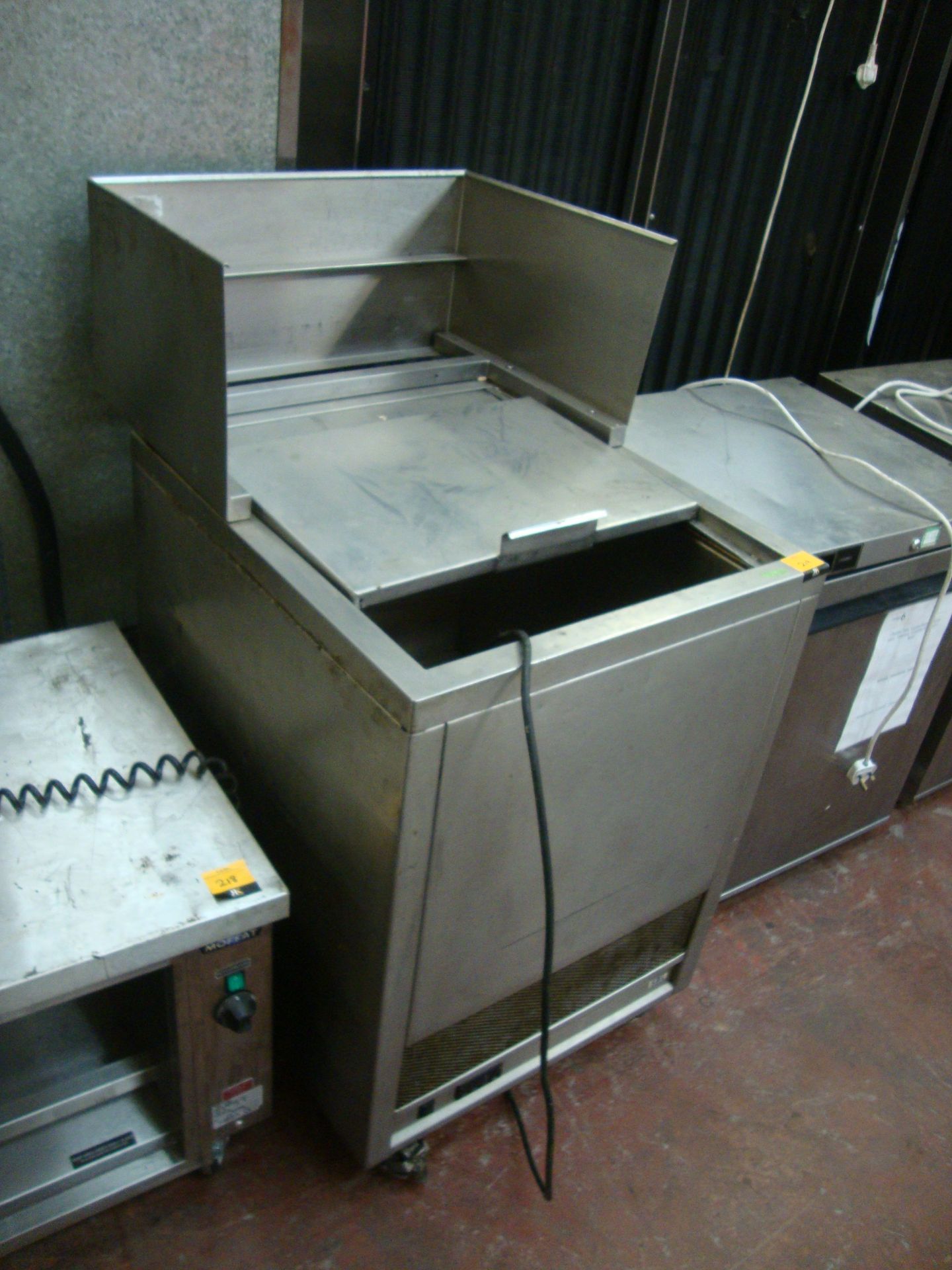 Large mobile stainless steel slide top ice store - Image 2 of 3