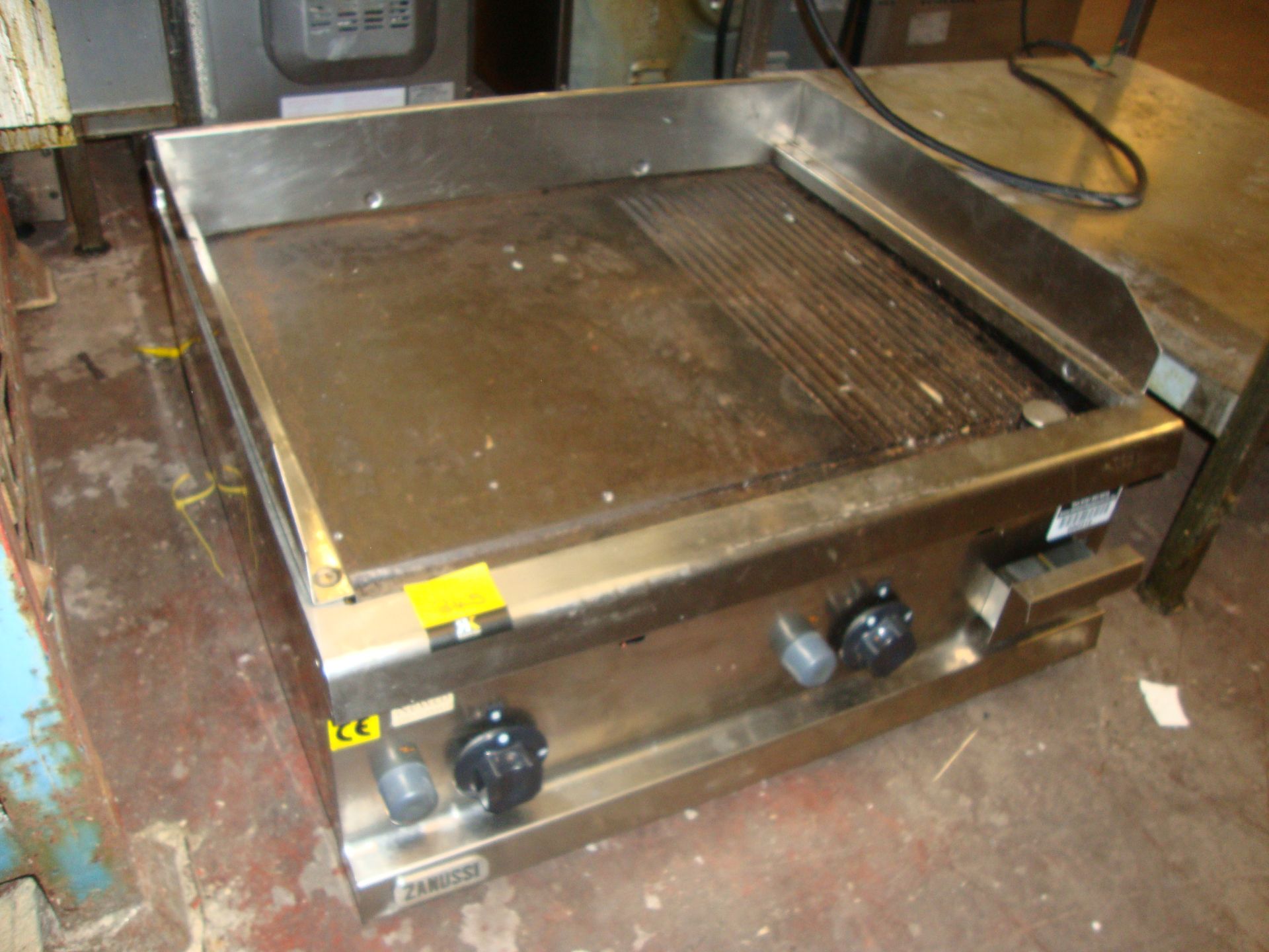 Zanussi commercial stainless steel bench top griddle unit - Image 4 of 4