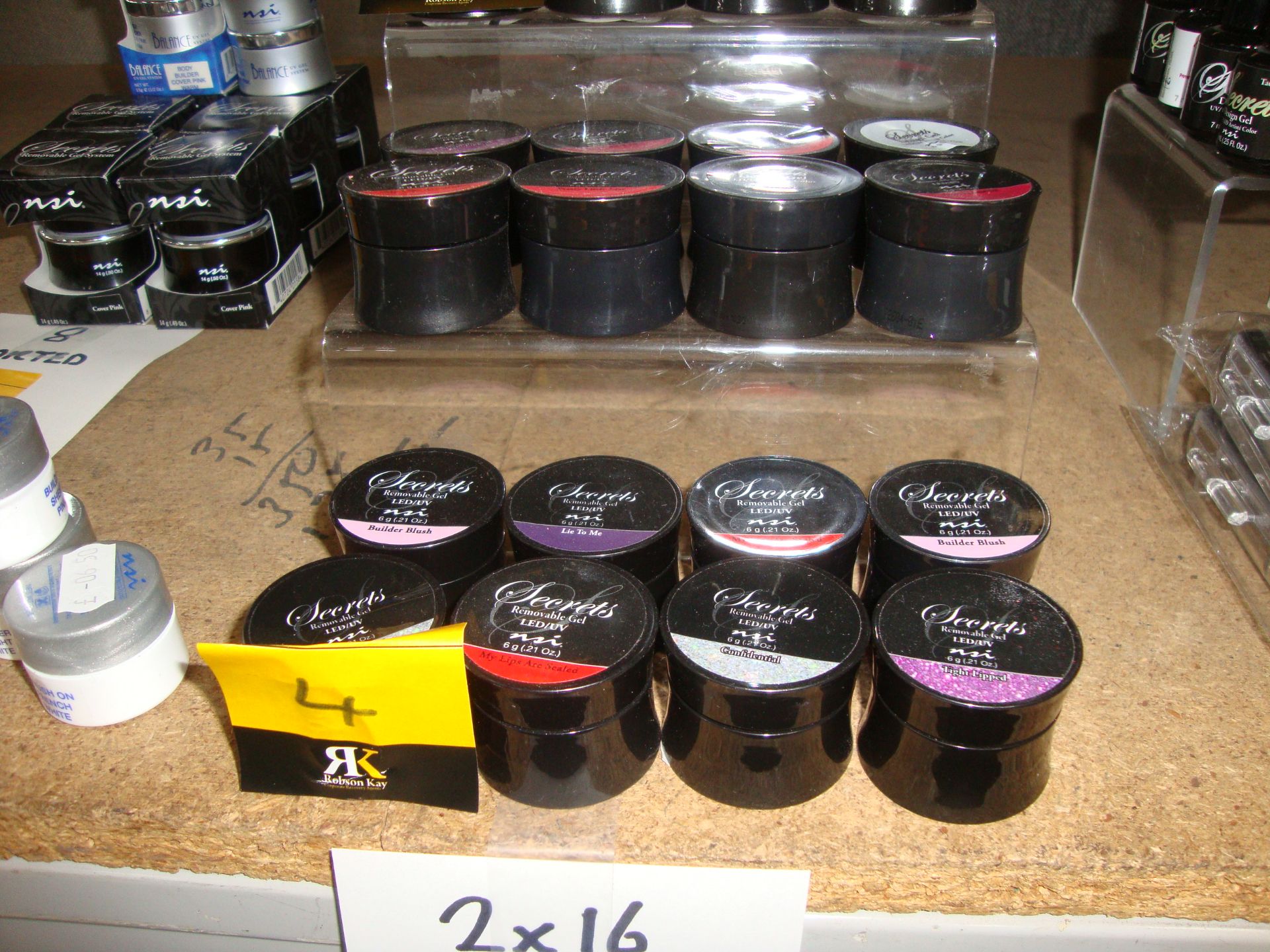 16 off 6gr tubs of Secrets Removable Gel LED/UV in assorted colours