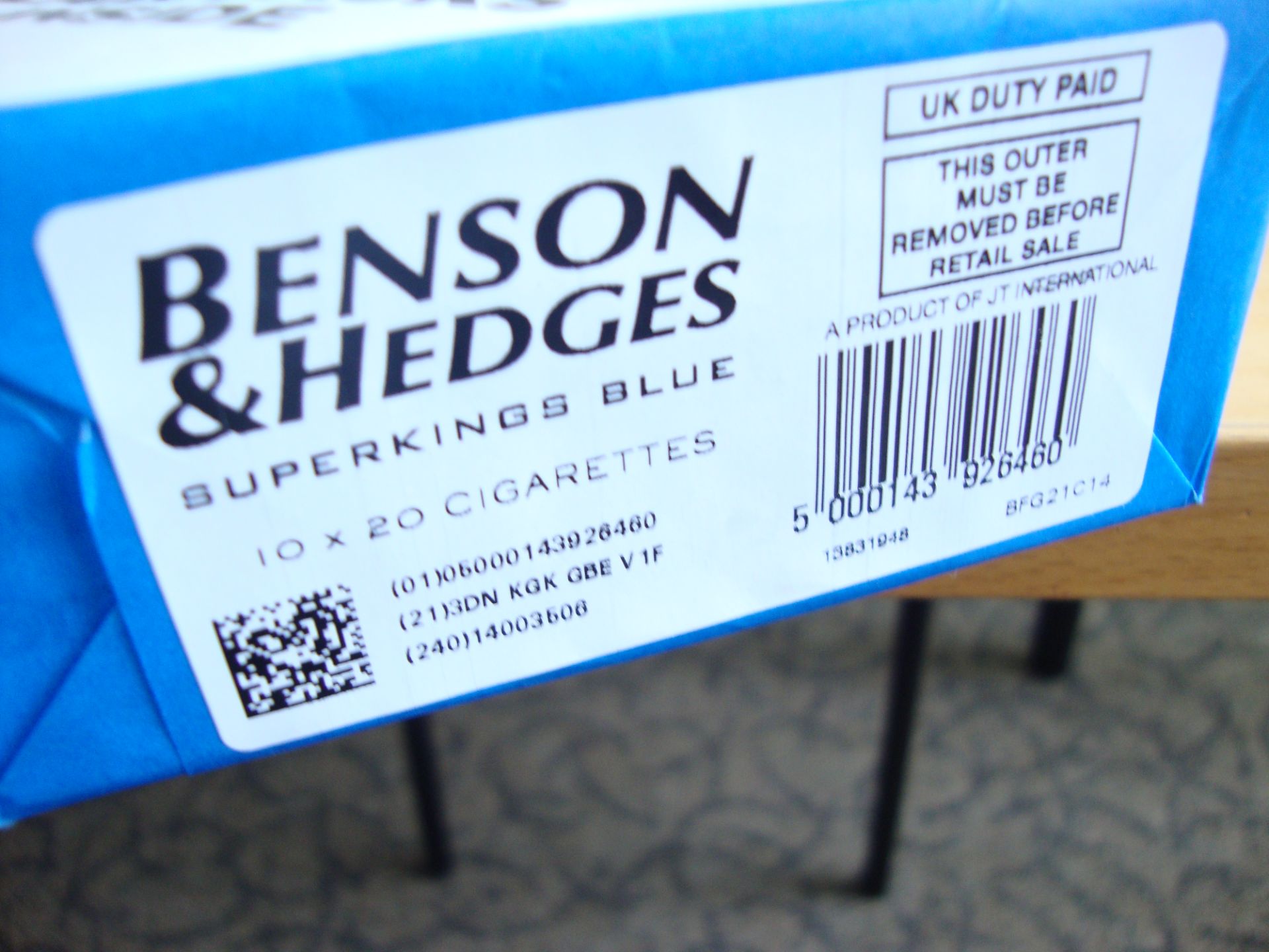 Carton of 200 Benson & Hedges Superkings Blue cigarettes - Image 2 of 3