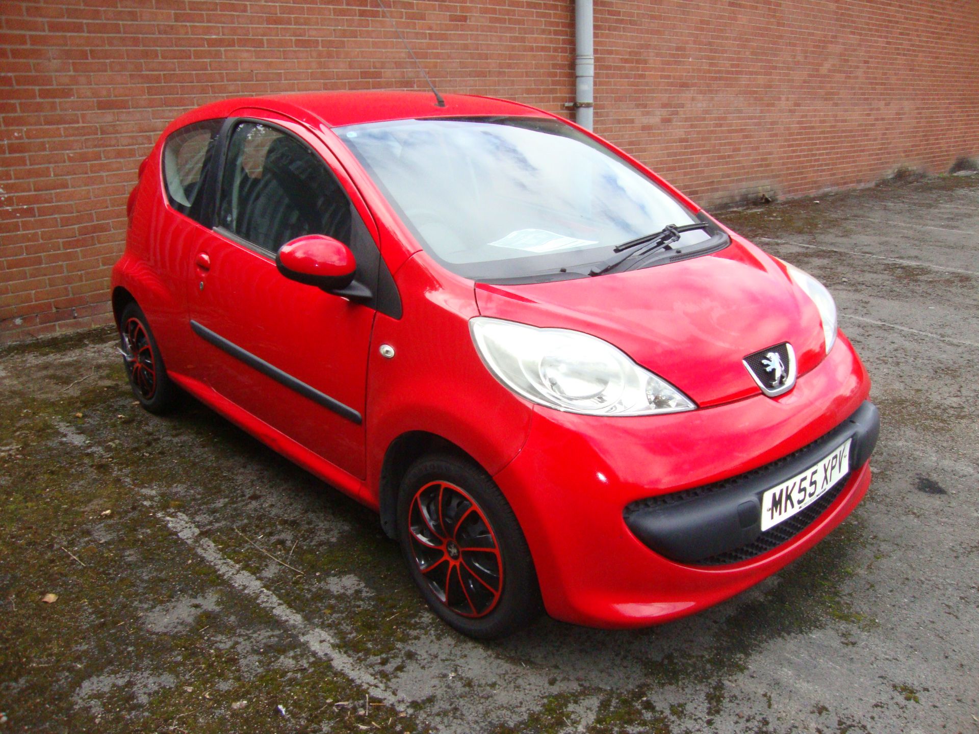 2005 Peugeot 107 Urban 3 door hatchback - one owner, just 36,000 recorded miles