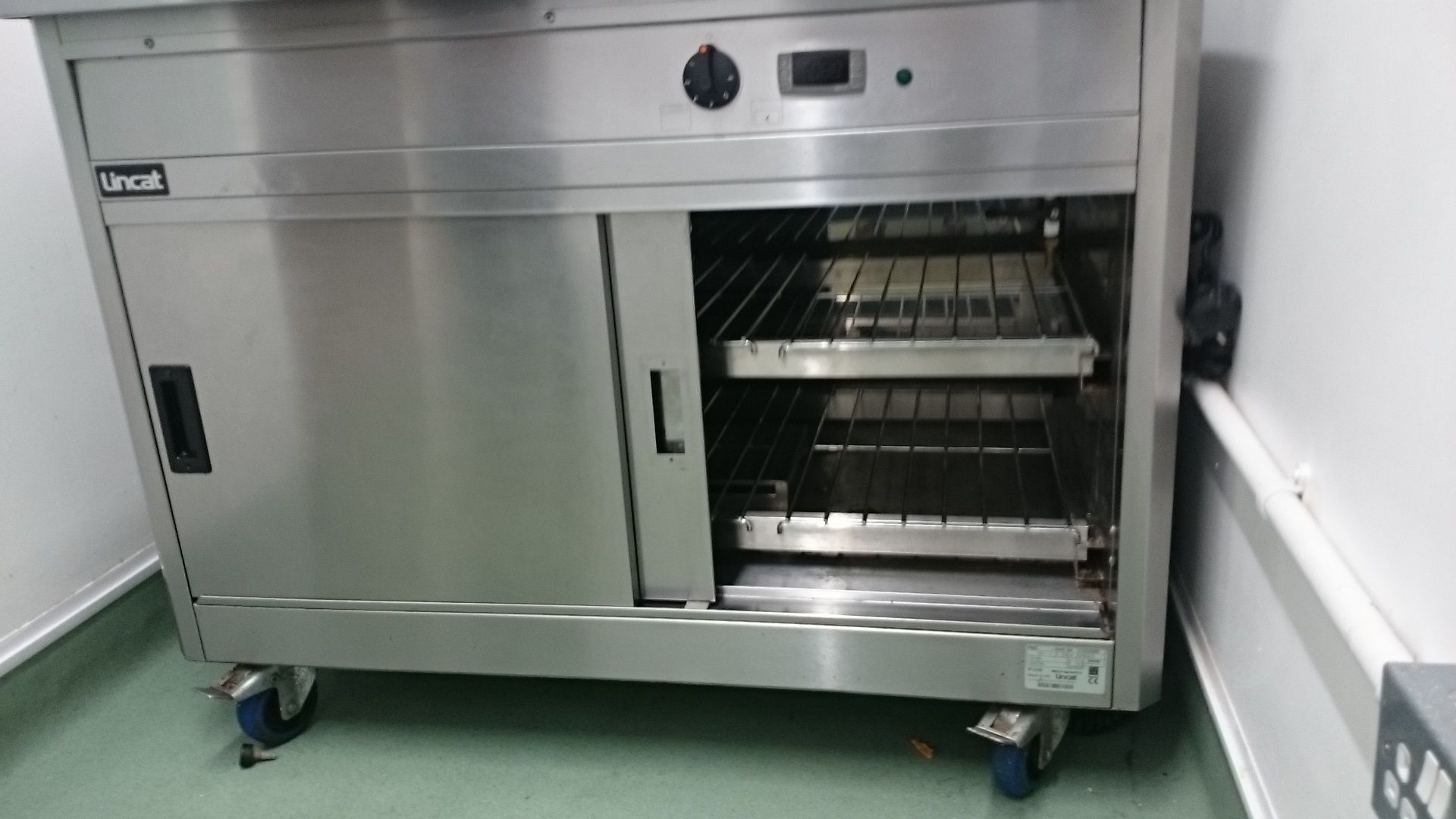 Lincat P8B3 Panther hot cupboard / Bain Marie system - Image 5 of 5