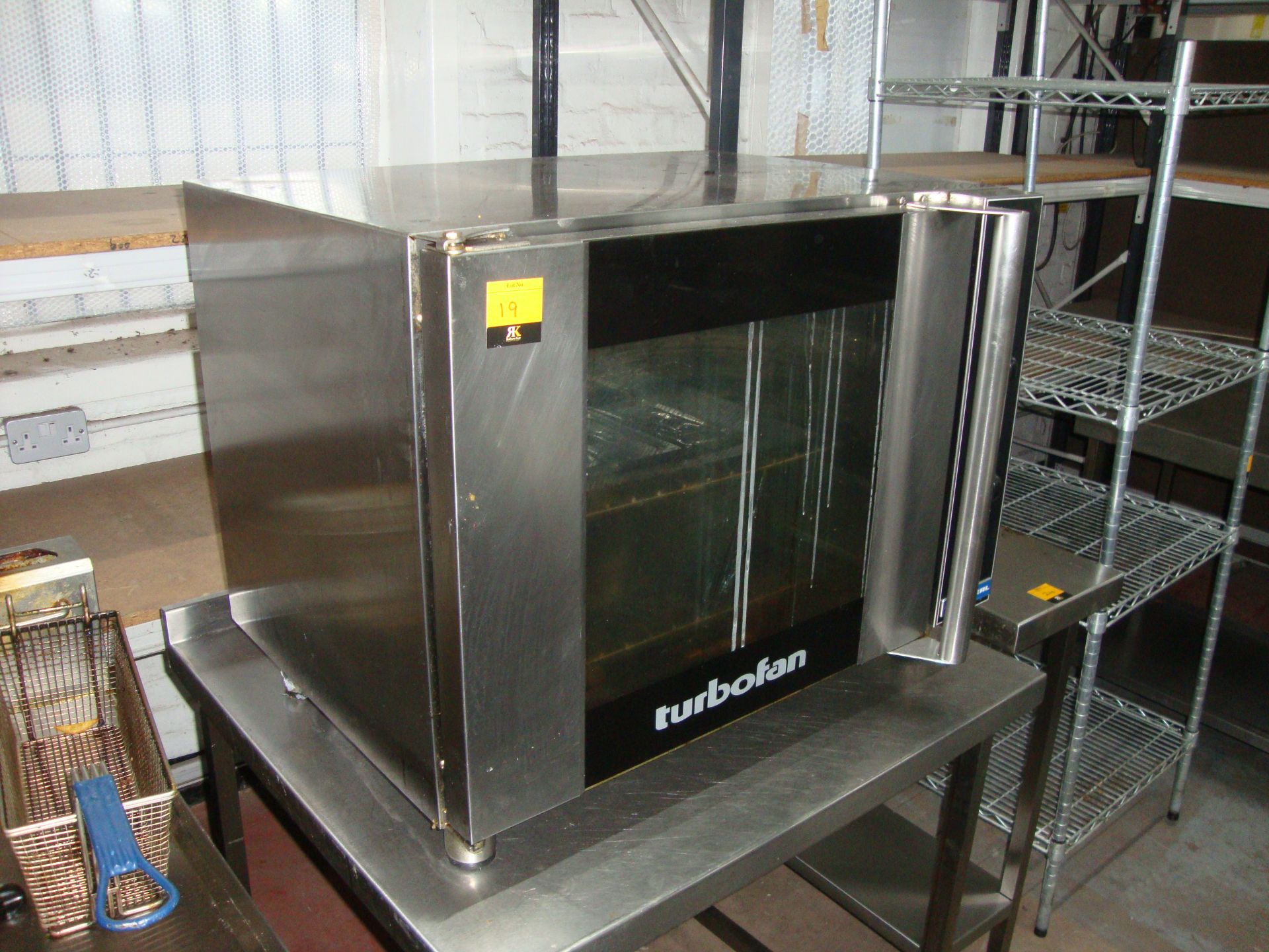 Blue Seal convection oven E31D4 plus s/s table measuring 900x815mm, total cost £1,345 + VAT when - Image 10 of 10