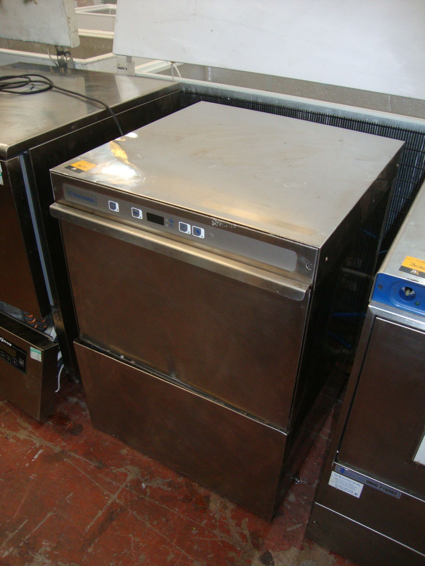 Electrolux stainless steel commercial glass washer/dishwasherIMPORTANT: Please remember goods