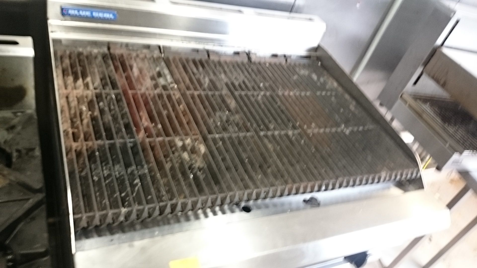 Blue Seal G596-B char grill - Image 3 of 10