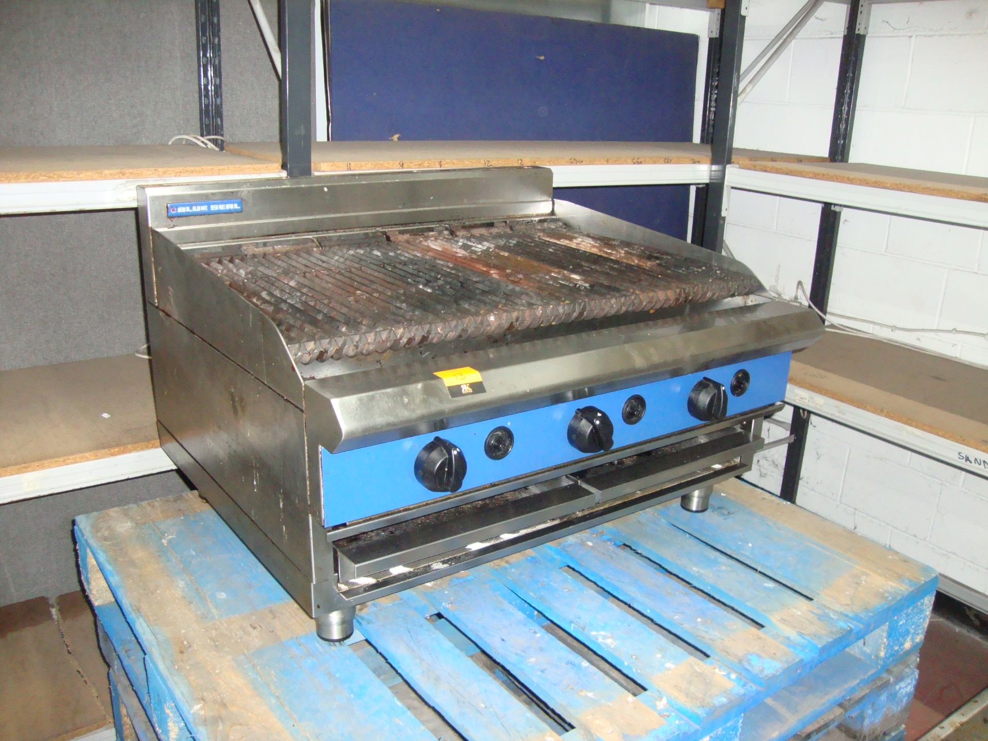 Blue Seal G596-B char grill