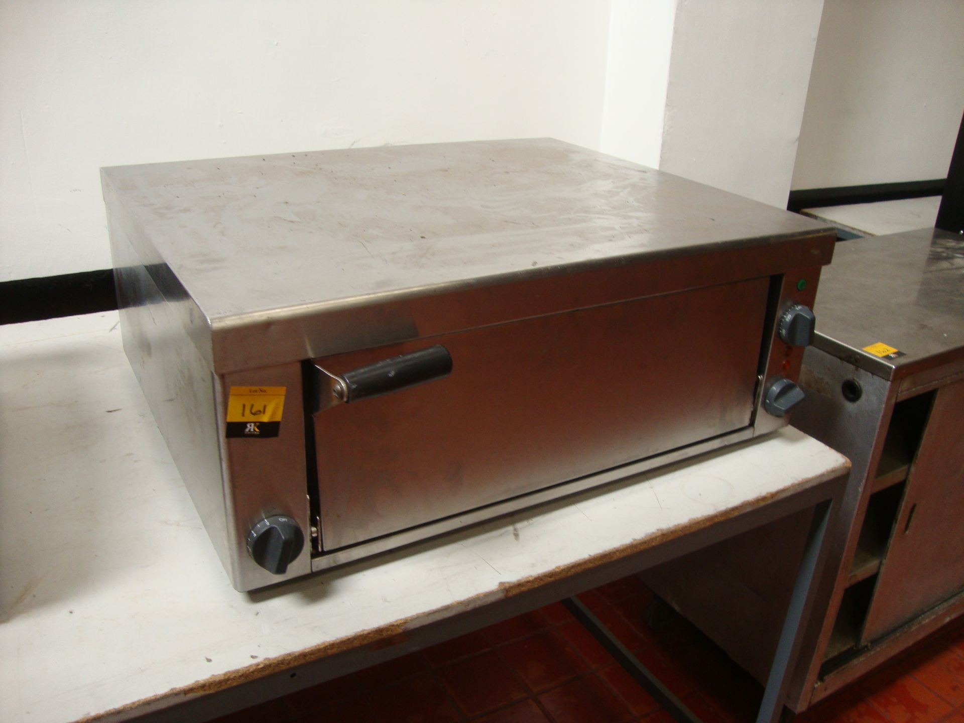 Lincat stainless steel bench top pizza oven model PO49XIMPORTANT: Please remember goods successfully - Image 2 of 5