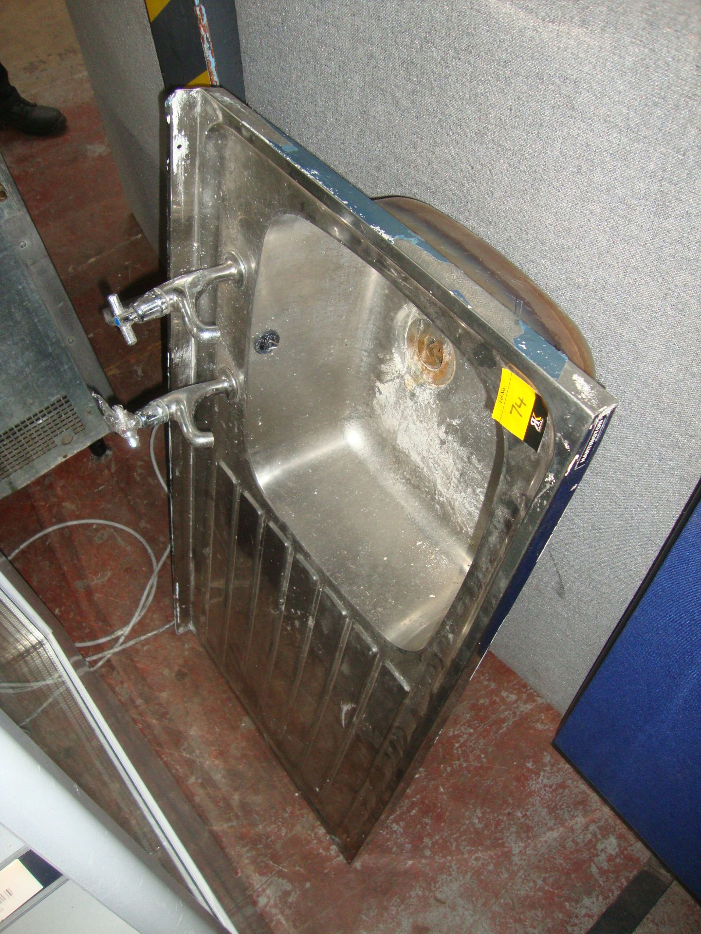 Stainless steel single bowl sink incorporating drainerIMPORTANT: Please remember goods - Image 2 of 2