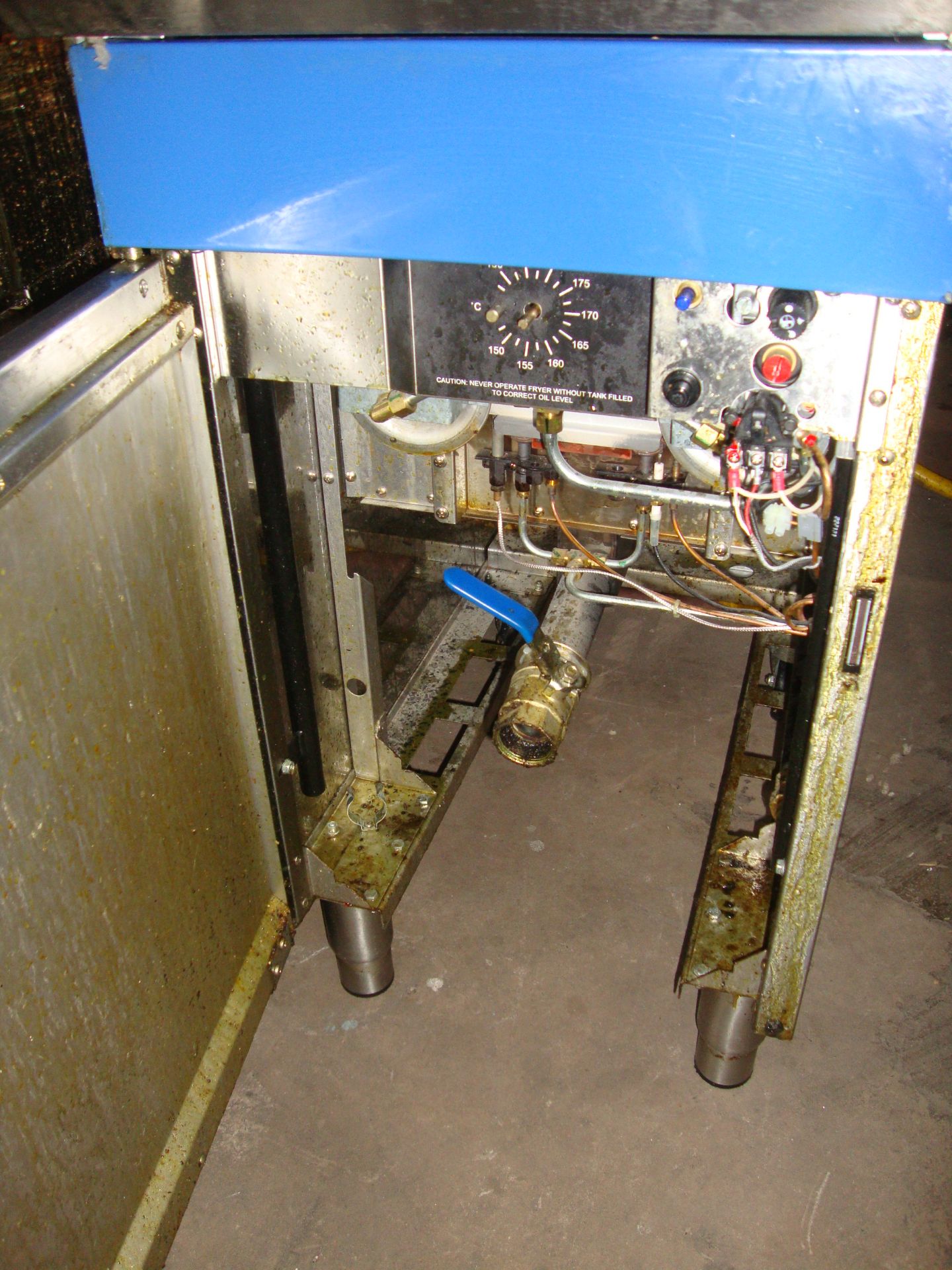 Blue Seal GT45 gas fryer - Image 6 of 6