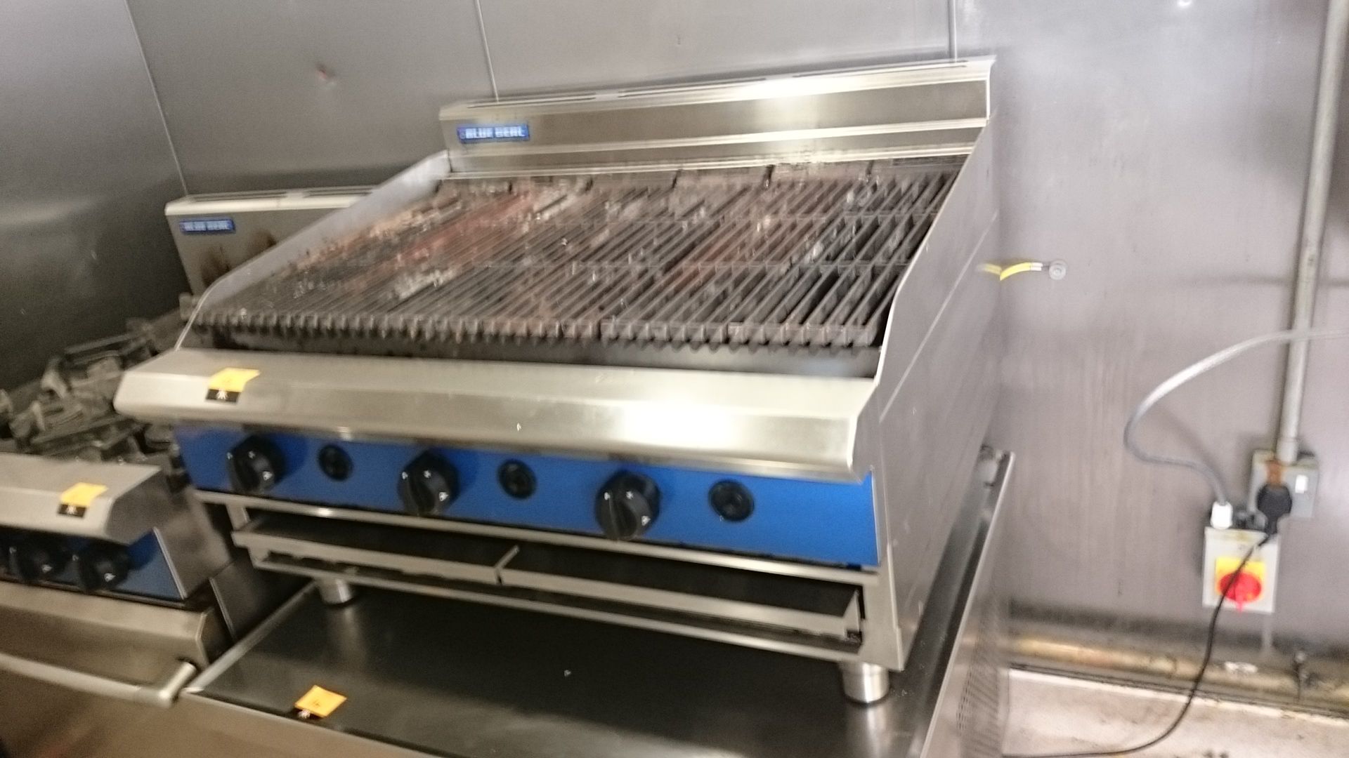 Blue Seal G596-B char grill - Image 2 of 10