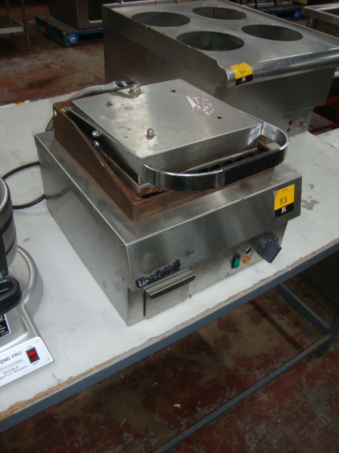 Lincat stainless steel commercial benchtop panini pressIMPORTANT: Please remember goods successfully - Image 2 of 2