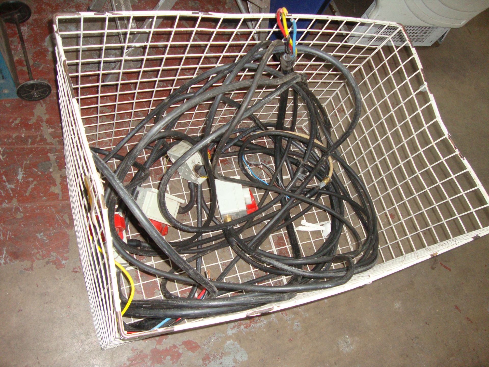 Contents of a cage of armoured cable with 4 off electrical connection boxes attached IMPORTANT: