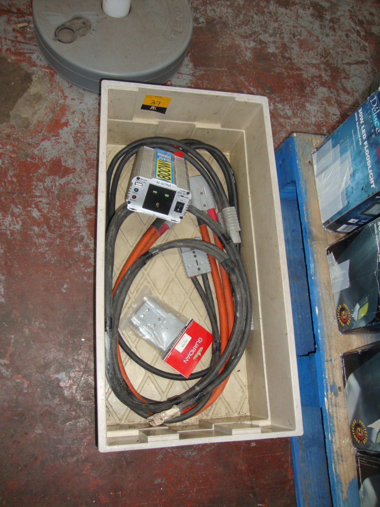 24 Volt inverter with charging leads as pictured IMPORTANT: Please remember goods successfully bid - Image 3 of 3