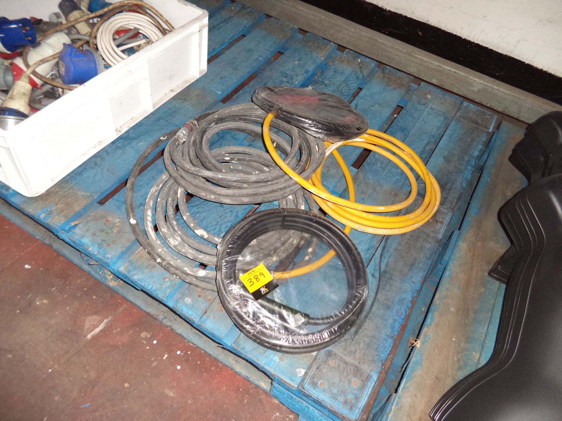 Quantity of assorted air & other hose IMPORTANT: Please remember goods successfully bid upon must be - Image 3 of 3