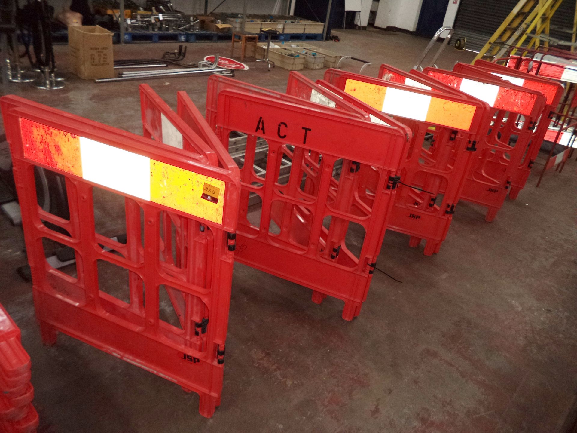 Quantity of barriers comprising 16 panels each circa 830mm x 1000mm IMPORTANT: Please remember goods