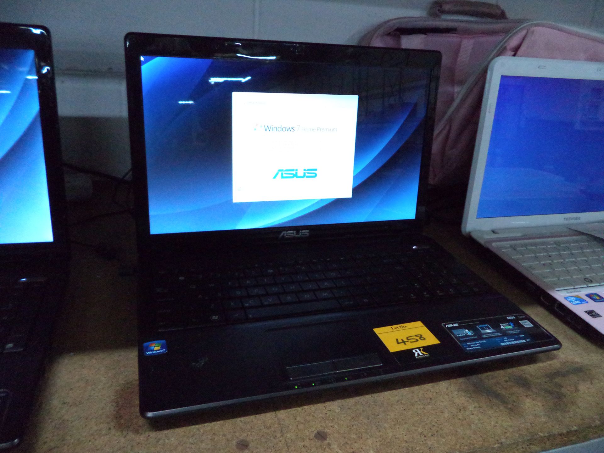 Asus A53U series notebook computer with 15.6" widescreen display, AMD C-50 processor @ 1GHz, 3Gb