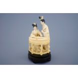 A Chinese carved ivory group of musicians with a qin, 19th C. - Dim.: 26,5 x 15 x 13 cm -