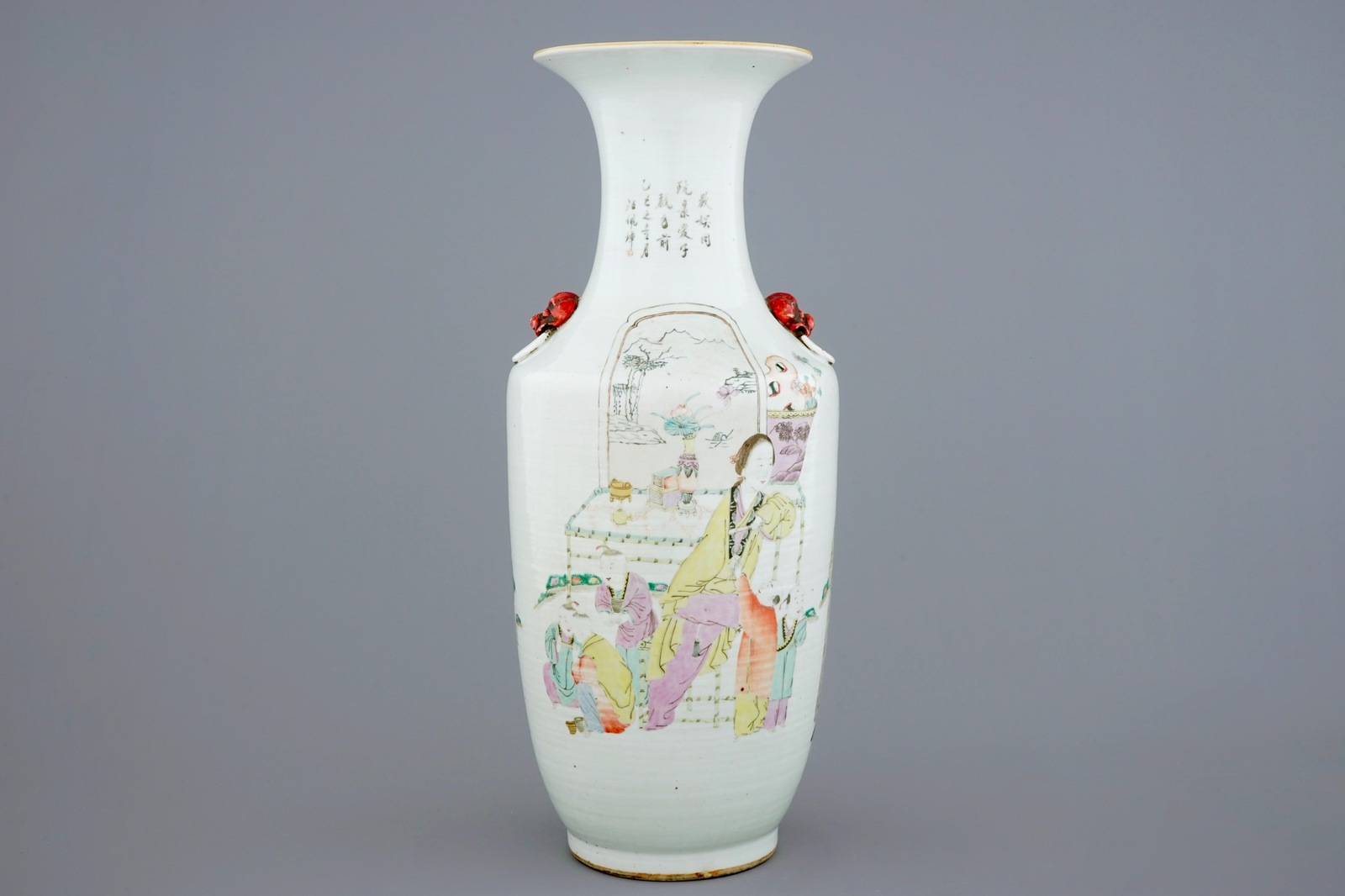 A Chinese mixed qianjiang cai and famille rose vase, 19/20th C. H.: 61 cm Condition reports and high