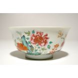 A Chinese famille rose bowl, Daoguang mark, 19/20th C. Dia.: 18,5 cm - H.: 9 cm Condition reports