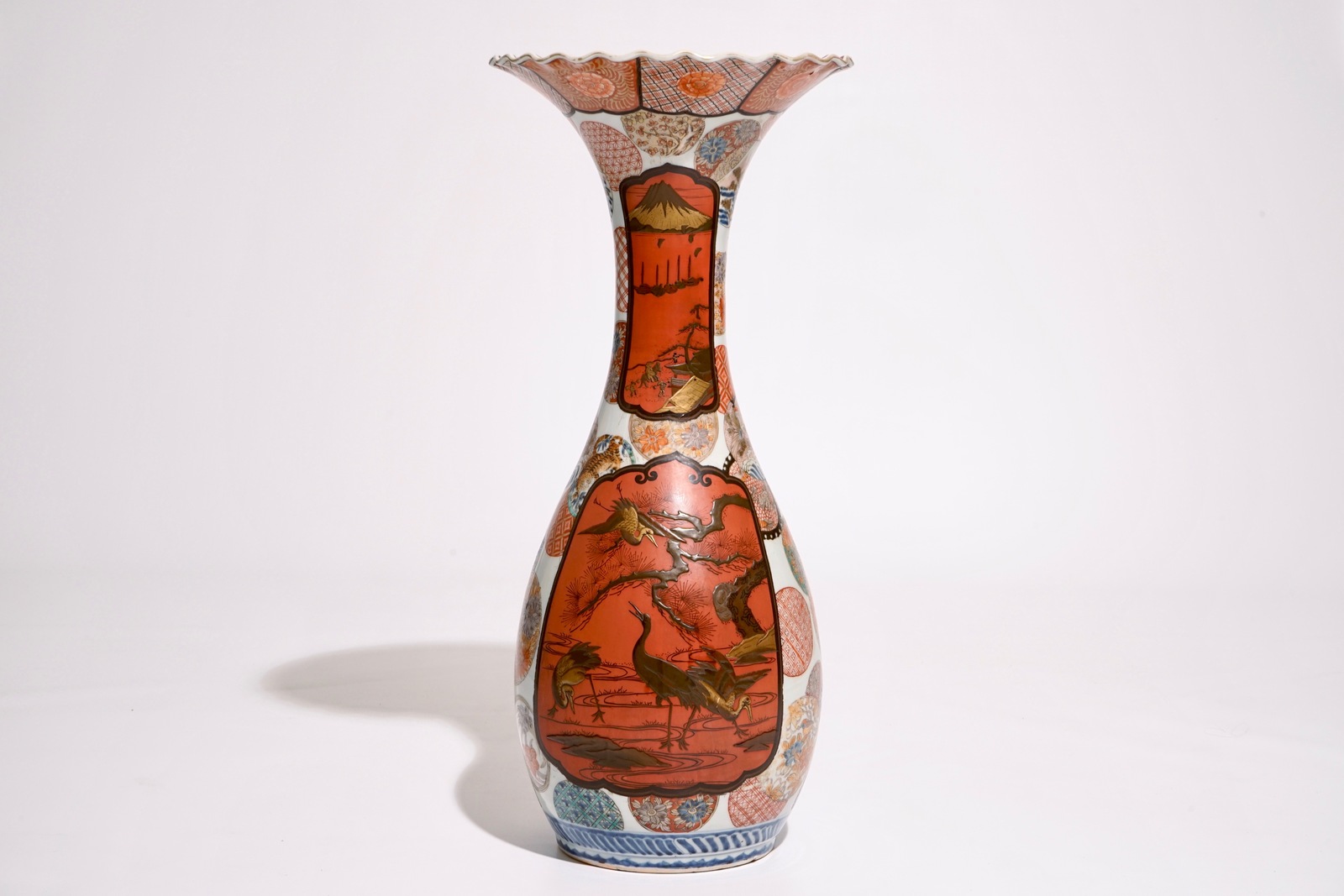 A Japanese Imari vase with lacquer reserves, Meiji, 19th C. H.: 62 cm Condition reports and high