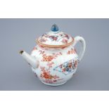 A ribbed Chinese Imari-style teapot and cover, Kangxi H.: 12,5 cm Condition reports and high