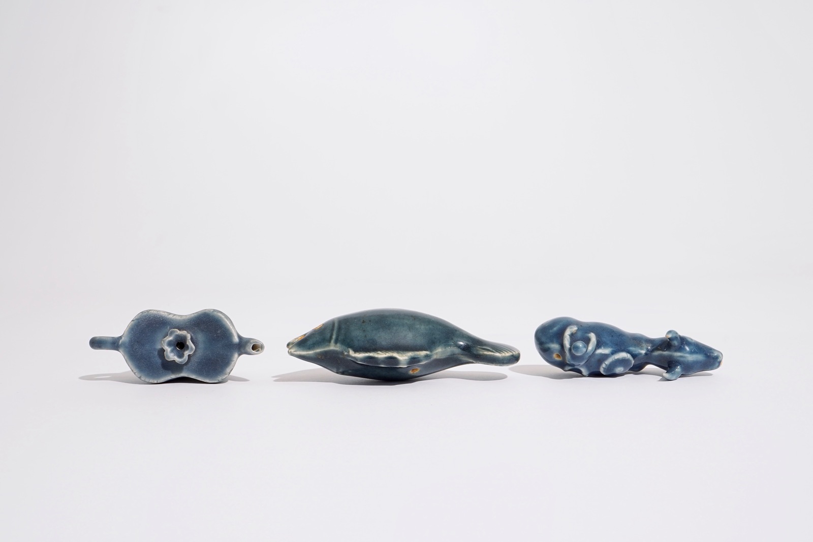 Three Chinese monochrome blue waterdroppers, 19/20th C. H.: 5 cm - L.: 10,5 cm - W.: 3,5 cm (the - Image 7 of 7