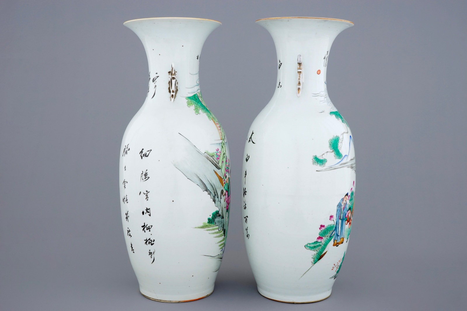 Two Chinese famille rose vases with figures and playing children, 19/20th C. H.: 58 cm Condition - Image 4 of 6