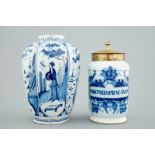 A Dutch Delft blue and white pharmacy jar and a chinoiserie vase, 18th C. H.: 22,5 and 21 cm