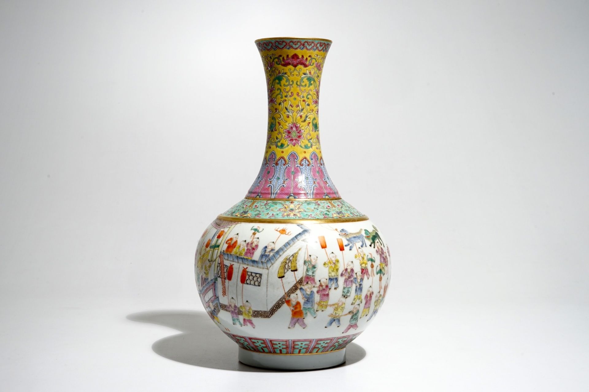 A Chinese famille rose "100 boys" bottle vase, Guangxu mark, 20th C. - Image 4 of 6