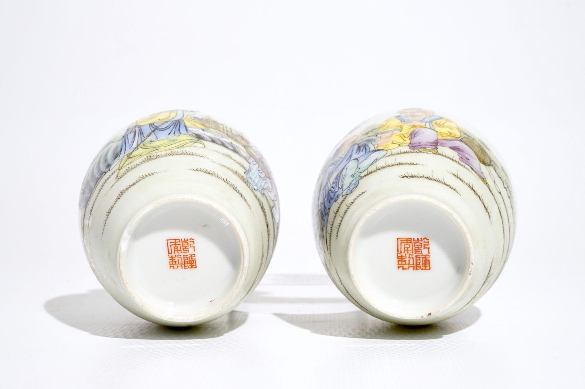 Two Chinese polychrome vases, Qianlong mark, 20th C. - Image 6 of 6
