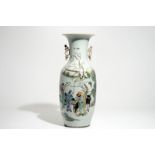 A tall Chinese famille rose vase with immortals, 19/20th C.