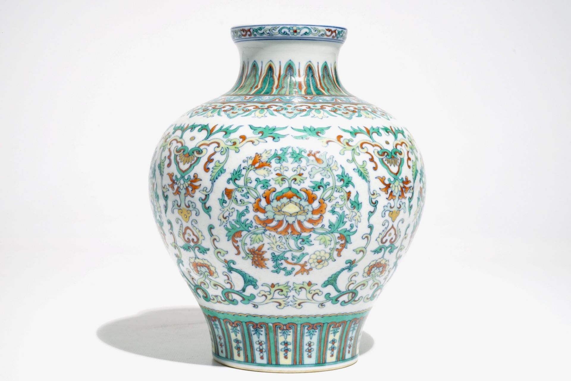 A Chinese doucai vase, Qianlong mark, 20th C. - Image 4 of 6