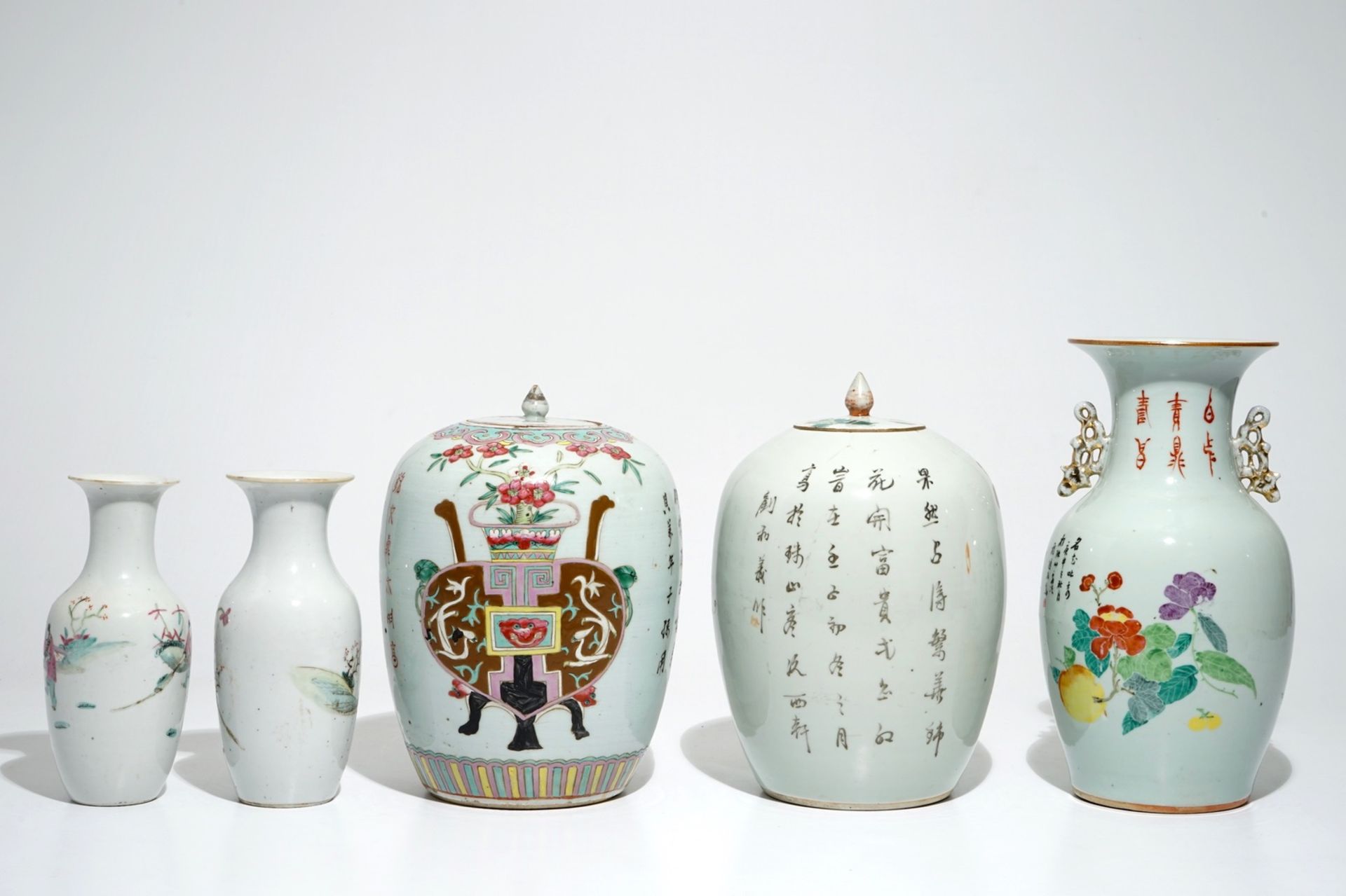 Five various Chinese famille rose vases, 19/20th C. - Image 3 of 6