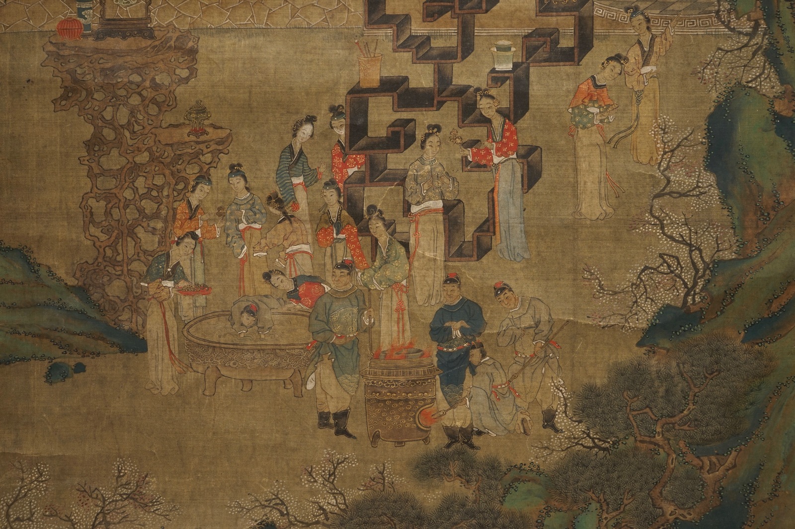 A Chinese silk scroll painting of a garden scene, signed, 18/19th C. - Image 4 of 6