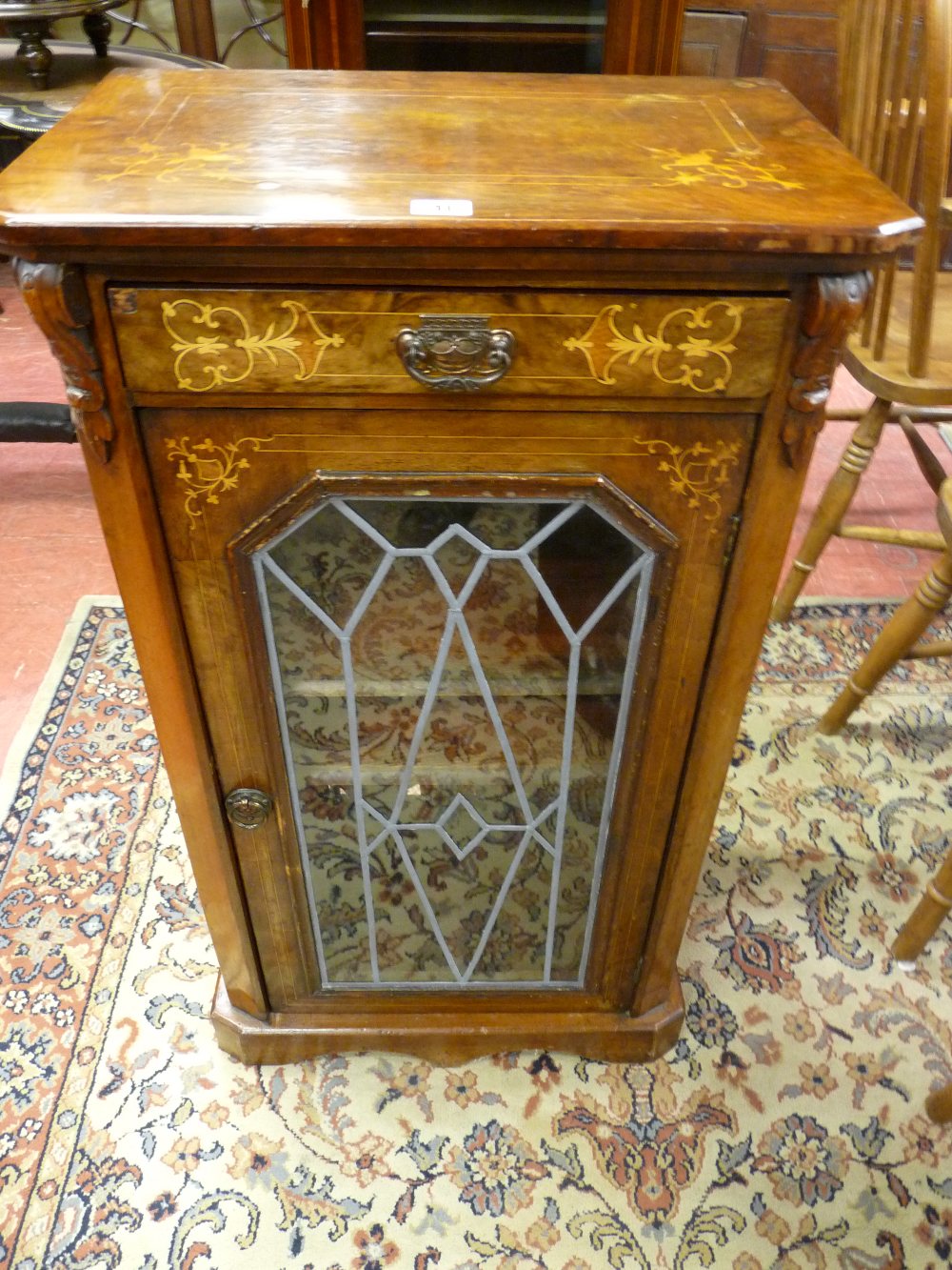 A VICTORIAN WALNUT INLAID SIDE CABINET, line inlaid top with urn and swag decoration, single