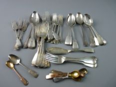 A PARCEL OF MIXED ELECTROPLATED TABLE CUTLERY