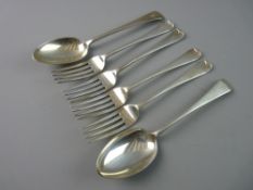 FOUR HALLMARKED SILVER DINNER FORKS AND TWO TABLESPOONS Sheffield 1903, 15.5 approx weight