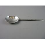 A COPY OF AN EARLY SILVER SPOON, 1.4 troy ozs, Chester 1938