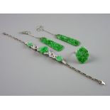 A PLATINUM JADE & DIAMOND ENSEMBLE OF BRACELET, pair of long tablet drop earrings and a dress