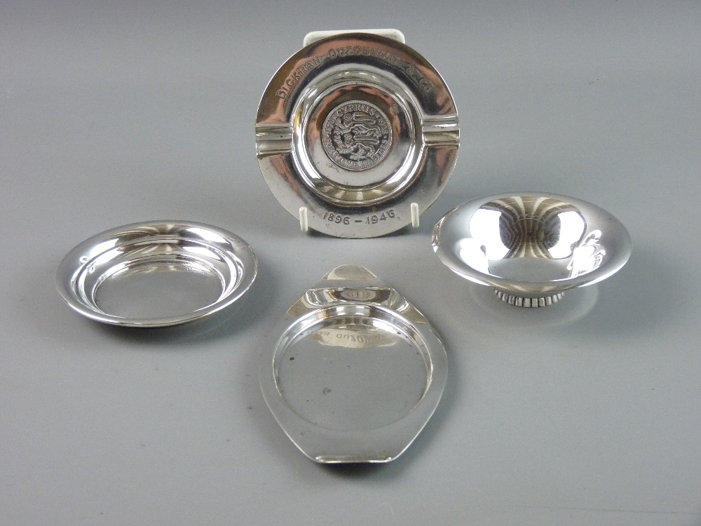 FOUR ITEMS OF SMALL SILVER to include a 10 cms diameter bowl with ribbed foot, a similar size pin