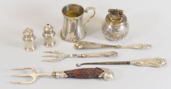 A PARCEL OF SILVER / PART-SILVER ITEMS including Christening cup, London 1922, 4.16ozs, silver