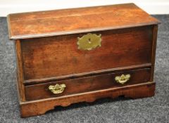 AN OAK COFFER BACH circa 1780/1800 having a single base drawer and lidded top with brass