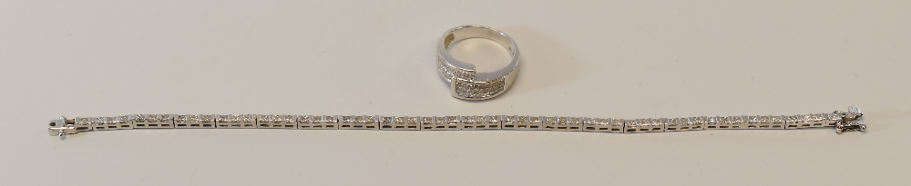 AN 18K WHITE GOLD & DIAMOND TENNIS BRACELET & SIMILAR RING, 14.1gms total