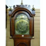 A CIRCA 1820 BRASS DIAL LONGCASE CLOCK, the 12 ins arched top dial set with Roman numerals,