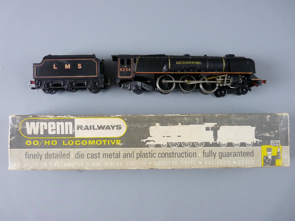 MODEL RAILWAY - Wrenn W2227 LMS 4-6-2 'City of Stoke on Trent', Princess Coronation Class (Duchess),