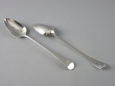 A PAIR OF LONG HANDLED GEORGIAN SILVER SERVING SPOONS, 7.3 troy ozs, London 1803/1804, maker Smith &