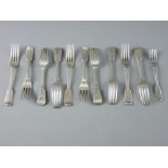 A SET OF SIX FIDDLE PATTERNED SILVER DESSERT FORKS, 8.6 troy ozs, London 1847 and a parcel of five